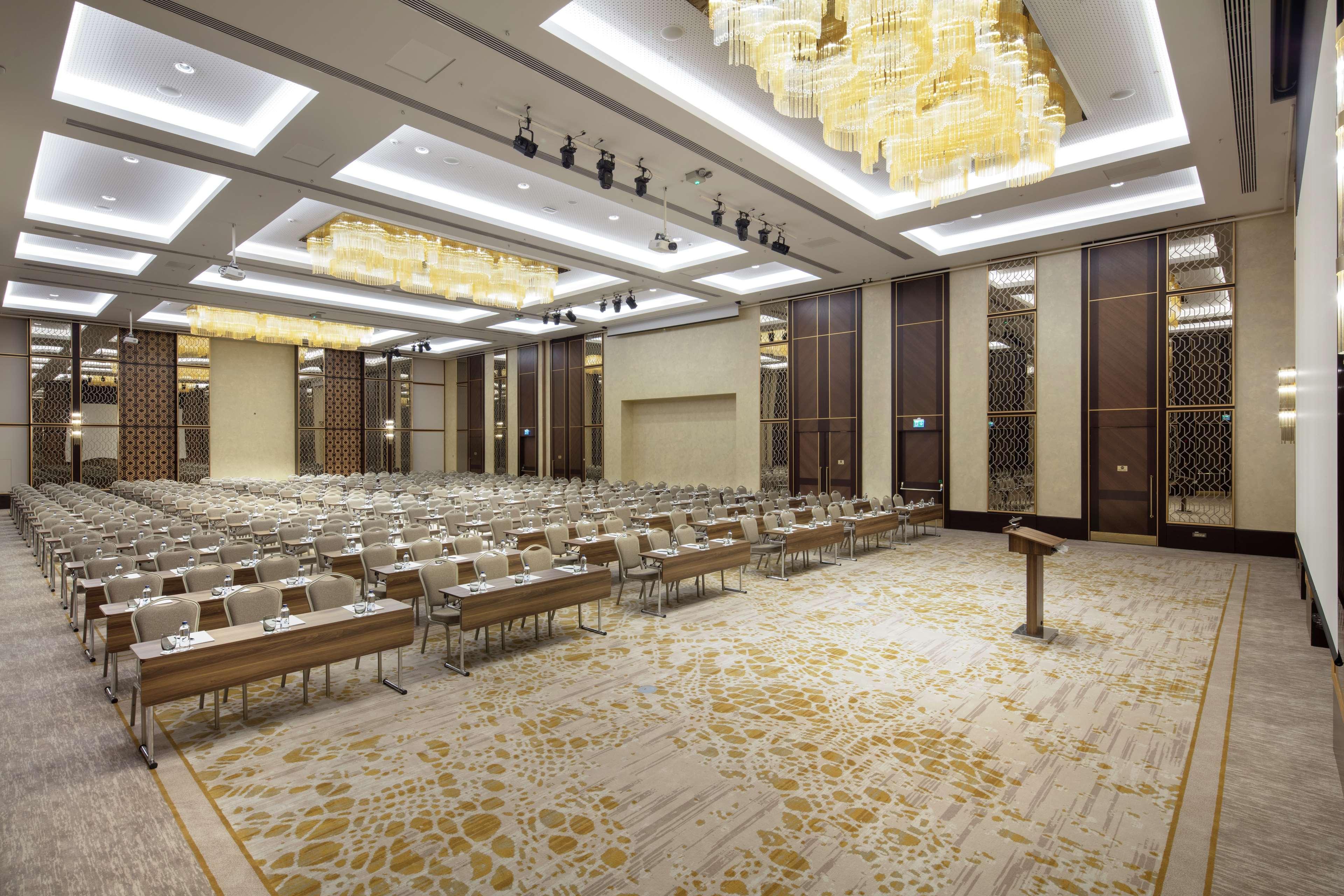 安塔利亚市中心希尔顿逸林酒店 外观 照片 The Grand Ballroom