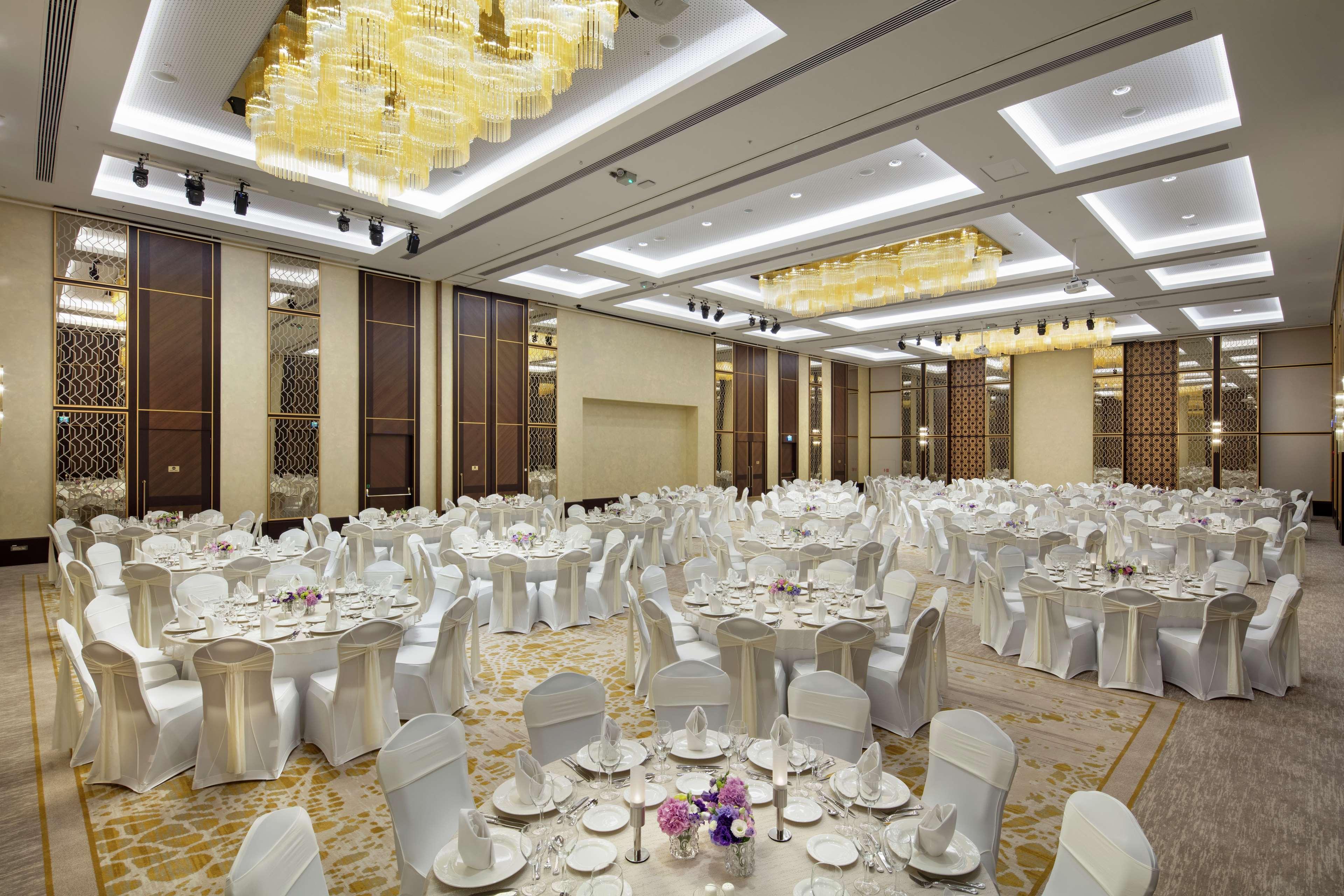 安塔利亚市中心希尔顿逸林酒店 外观 照片 The Grand Ballroom